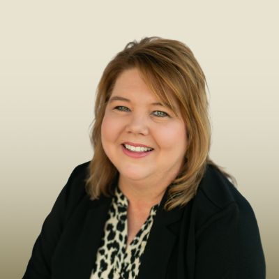 Kim Segui, VP, Regional Retail Manager for OakStar Bank at the Bolivar South branch in Bolivar, Missouri.