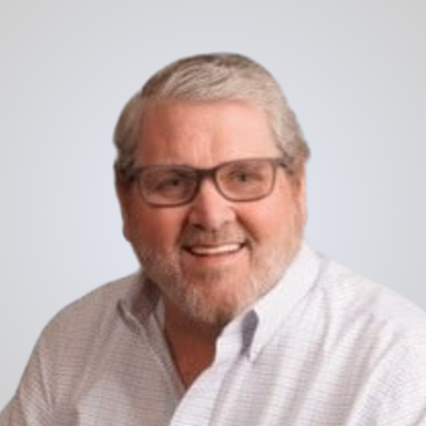 A professional headshot of Steve Layton, a Lender at OakStar Banks Ottawa location.