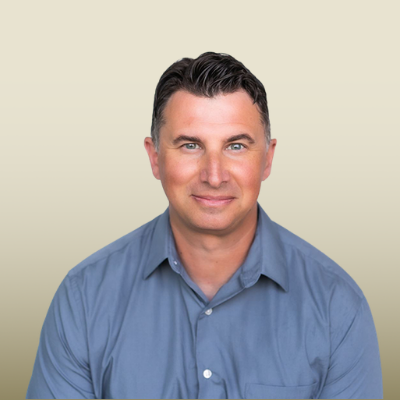 Jesse Reed, Community Bank President for OakStar Bank in Nixa, Missouri.