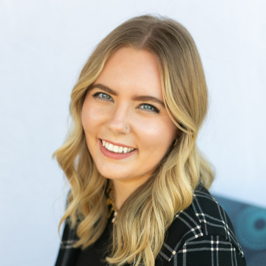 A professional headshot of Grace Emery, a Retail Manager at OakStar Banks Lake Ozark location.