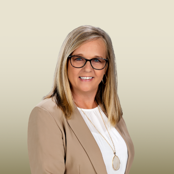 Shari Noe, Client Relationship Manager for OakStar Bank in Springfield, Missouri.