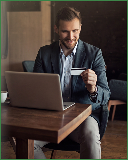 A customer earning rewards on savings through OakStar Bank Star Rewards Savings.