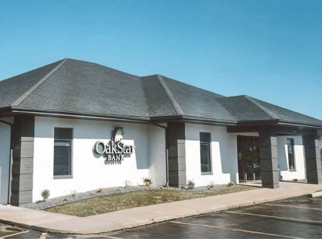 OakStar Bank's Hermitage branch at 23193 US Hwy 54, seen from the parking lot.