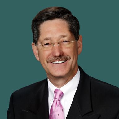 Professional photo of OakStar Bank Southwest Missouri Vice President of Mortgage Banking, Brent Woody.