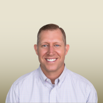 Kelly Parsons, EVP, Regional Bank President for OakStar Bank in Macks Creek, Misosuri.