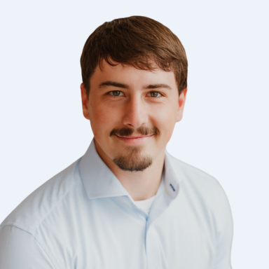 A professional headshot of Bryce Sommer, a Retail Manager at OakStar Bank's Ottawa location.