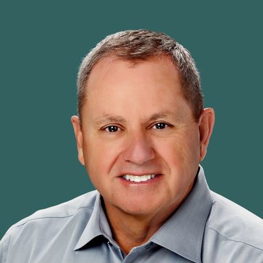 Professional photo of OakStar Bank Board of Directors member, Dean Marlin.